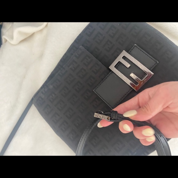 SOLD - Picture 3 of 4